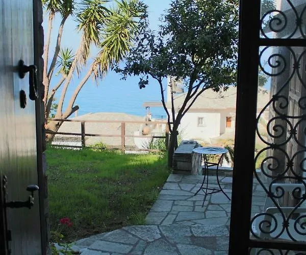 Panagopoulos House Villa *