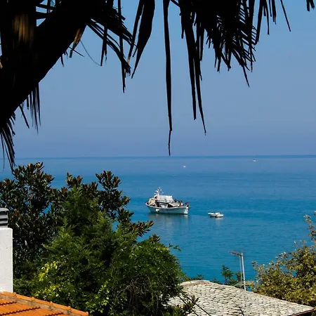 Panagopoulos House Villa